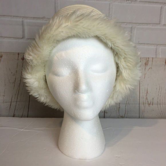 unbranded Accessories - Warm Ivory Pleated Faux Fur Bucket Hat womens Winter Fabric Vintage White